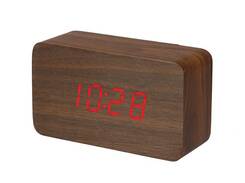 Drewniany zegar z cyfrowym wyświetlaczem oraz alarmem